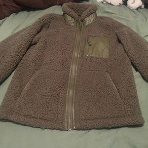 Abercrombie Fleece Jacket Size L worn once
